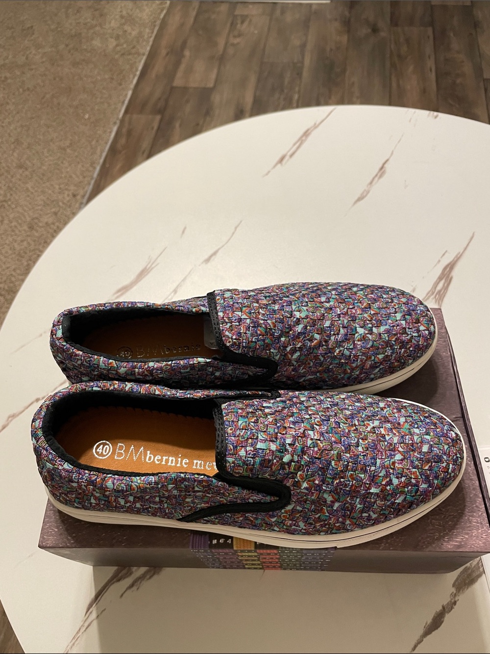 bernie mev. Women Multi-Color Mosaic Slip-On Sneakers Sz 40